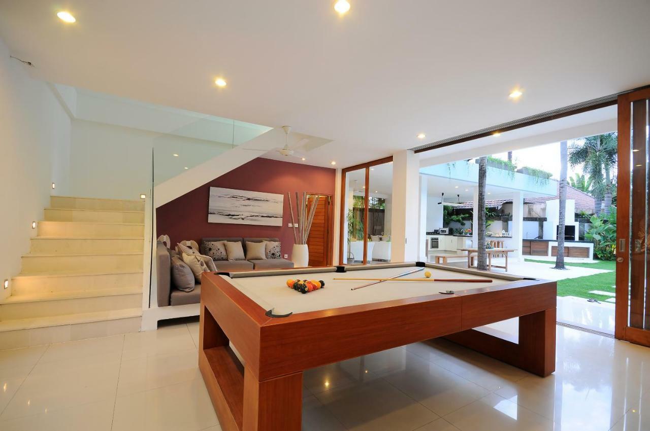 Villa Wania Kuta  Bagian luar foto