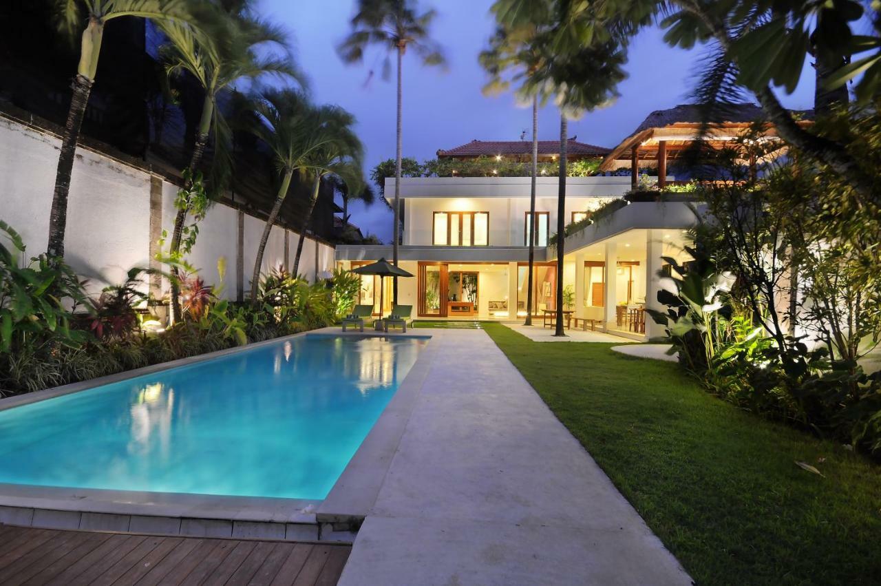 Villa Wania Kuta  Bagian luar foto